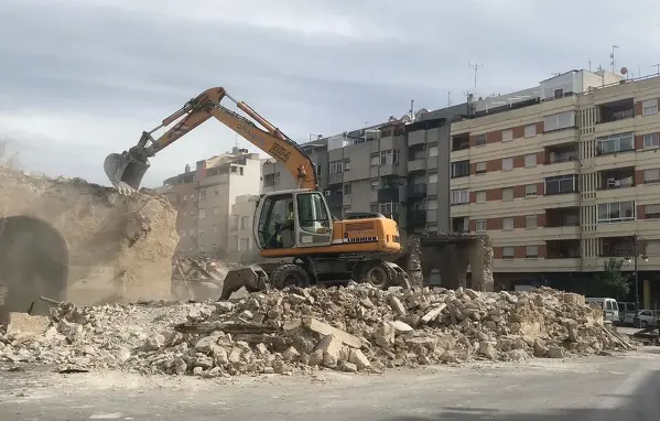 Derribos de estructuras complejas